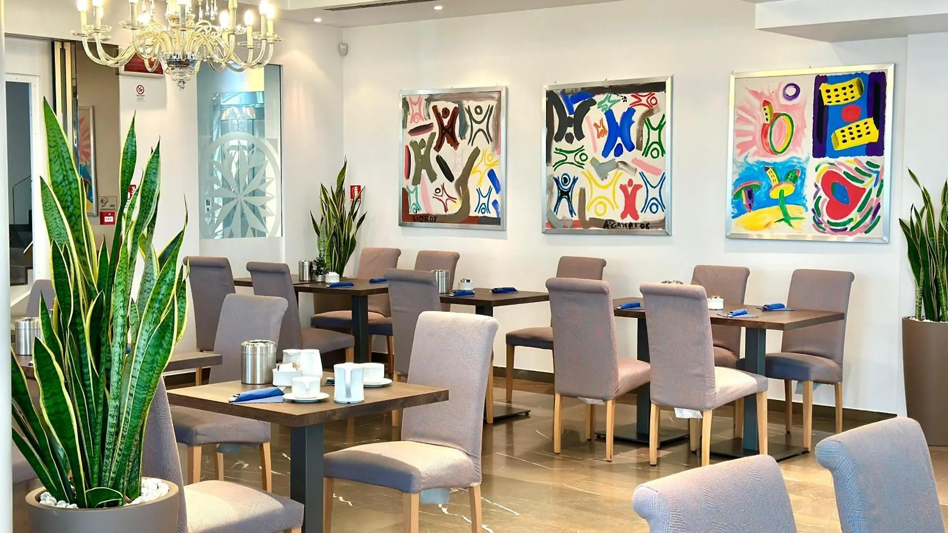 Club House Hotel Rimini 4*,