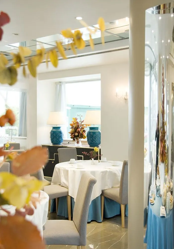 Club House Hotel Rimini Italia