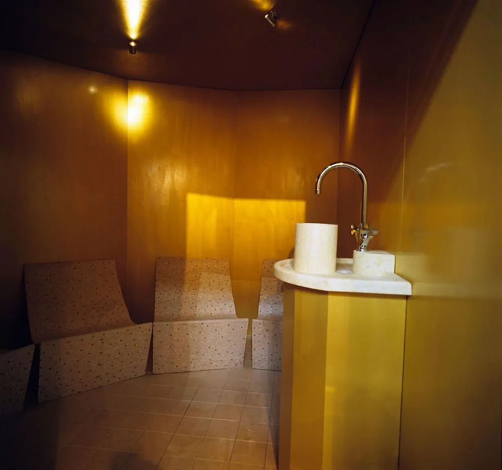 ****  Club House Hotel Rimini Italie