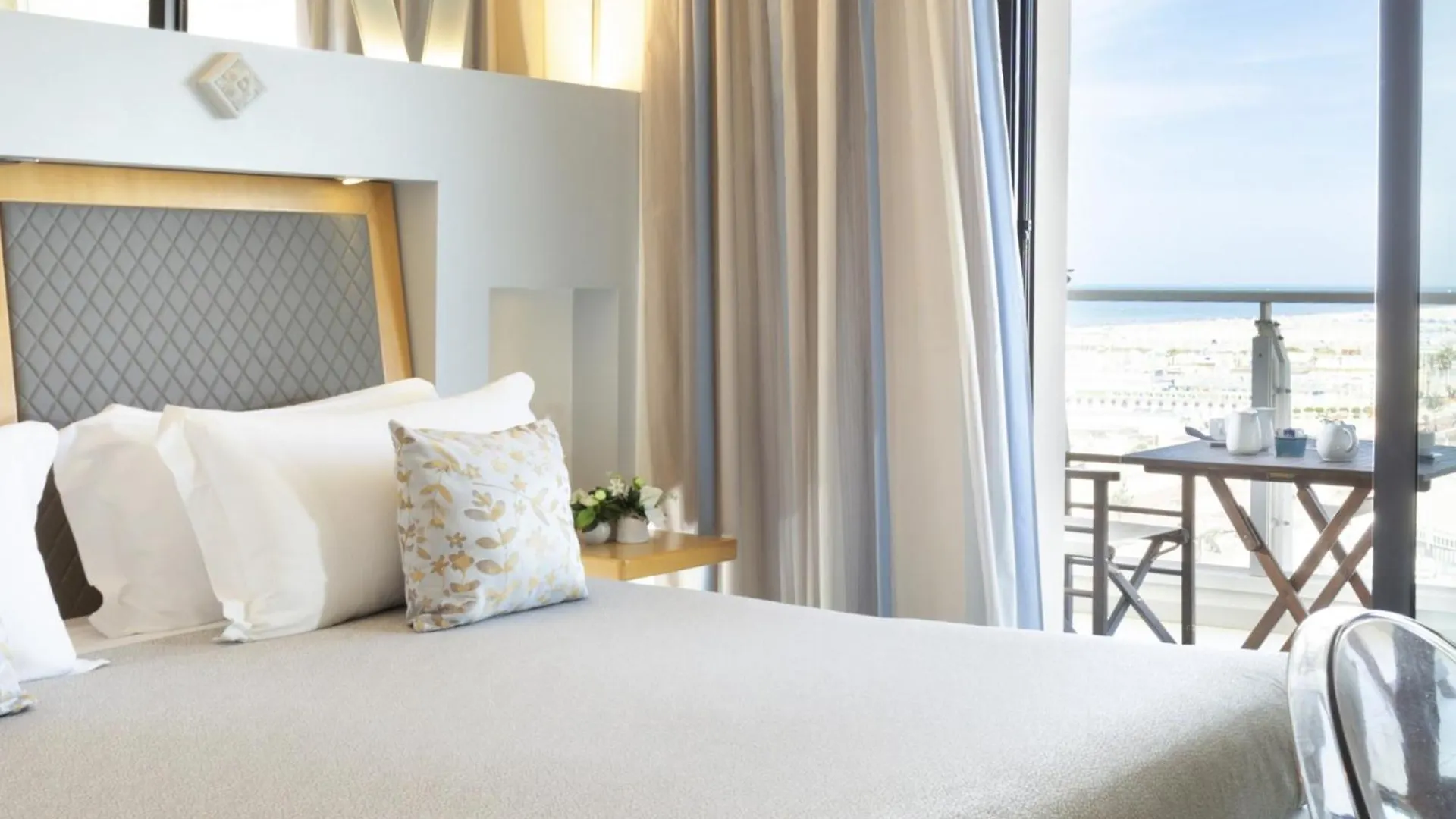 ****  Club House Hotel Rimini Italie